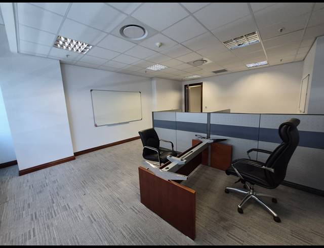 44M² OFFICE TO LET IN SANDTON CENTRAL